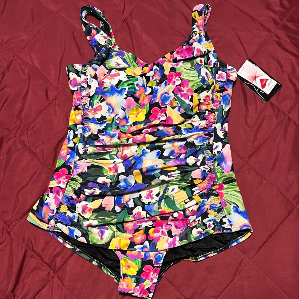 Maxine of Hollywood floral fiesta shirre plus Sz swim suit 20w MSRP $49.50